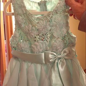 Girls formal dress size 6 mint green
